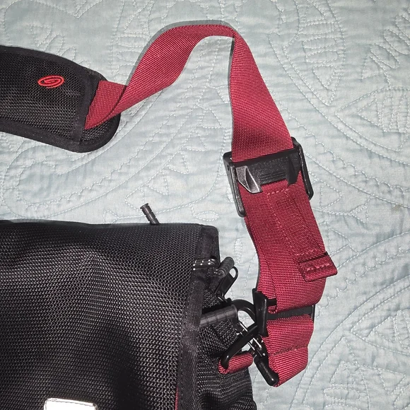 Timbuk2 Command Laptop TSA-Friendly Messenger Bag
